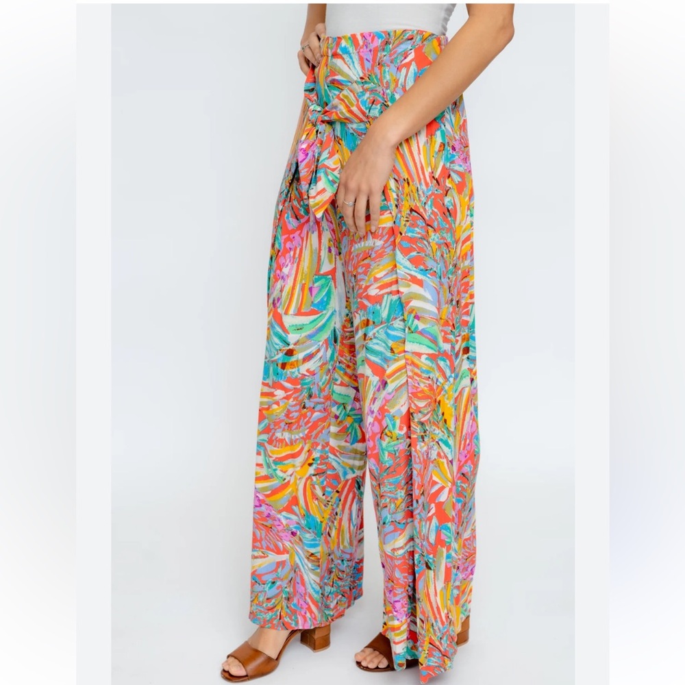 Fate | BRIGHT + BREEZY TROPICAL PANTS / Size L
